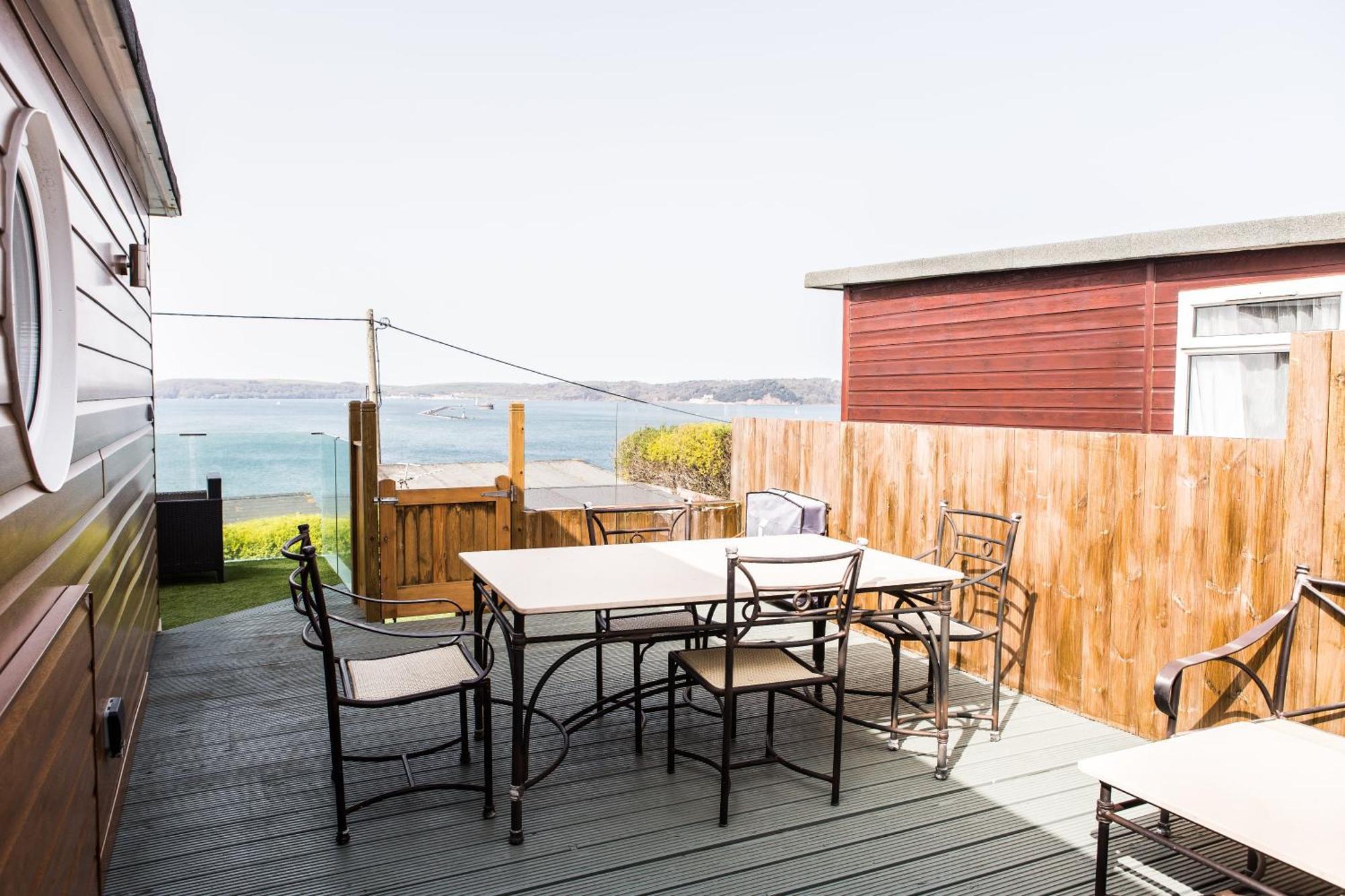 2 Bedroom Chalet With Sea Views Πλίμουθ Εξωτερικό φωτογραφία